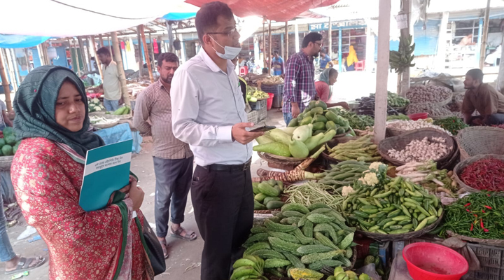 নীলফামারীতে বিশেষ টাস্কফোর্স’র বাজার মনিটরিং