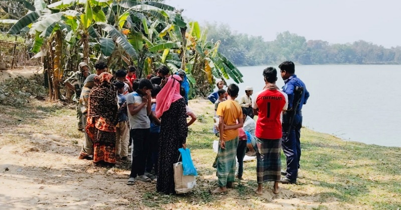 গোবিন্দনগর এলাকায় ভোগাই নদী থেকে মরদেহ উদ্ধার। ছবি: প্রতিনিধি