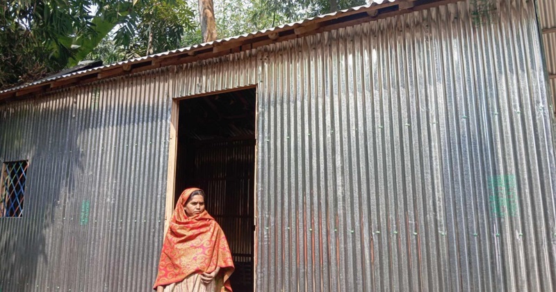 রক্তসৈনিক বাংলাদেশ ফাউন্ডেশনের দেওয়া নতুন ঘর। ছবি: প্রতিনিধি