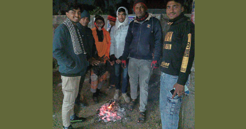 ছবি: খোলা কাগজ