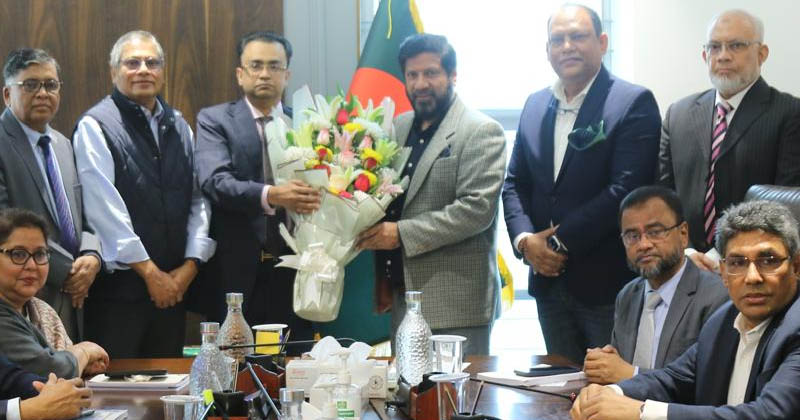 ছবি: খোলা কাগজ