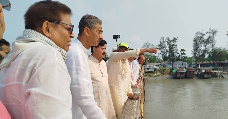 মেঘনার ভাঙন রোধে তীর রক্ষা বাঁধ পরিদর্শনে মন্ত্রী এ্যানি