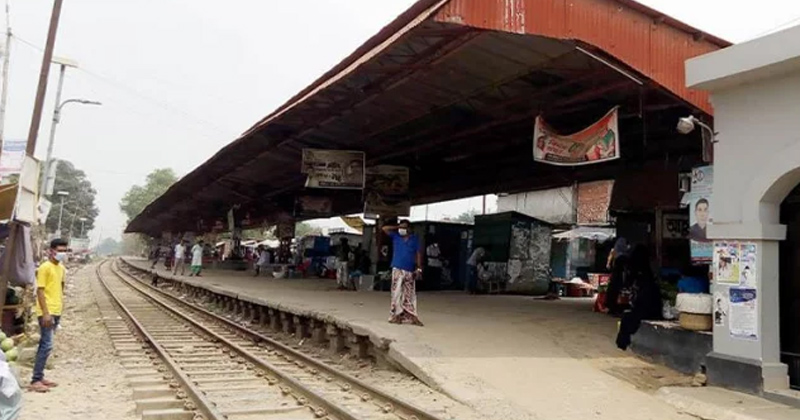 আত্রাই রেল স্টেশন। ফাইল ছবি