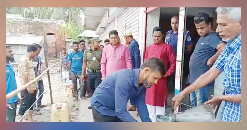 কালিয়ায় কৃষকদের মাঝে ১০০ টাকা লিটারে ডিজেল বিক্রয়