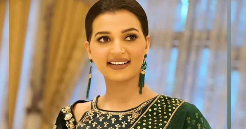 চিত্রনায়িকা বর্ষা