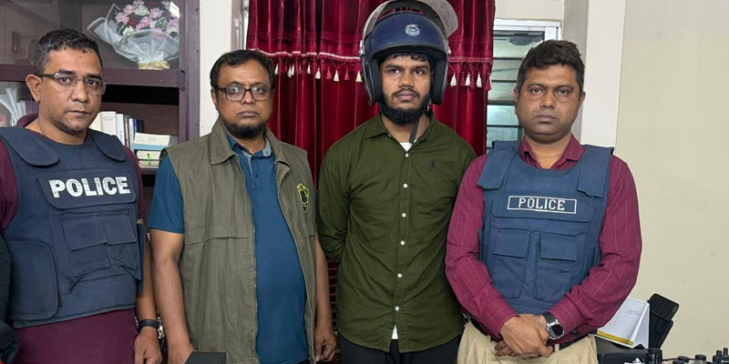 বড়লেখা সীমান্ত দিয়ে পালানোর সময় উগ্রবাদী সংগঠনের সদস্য গ্রেপ্তার