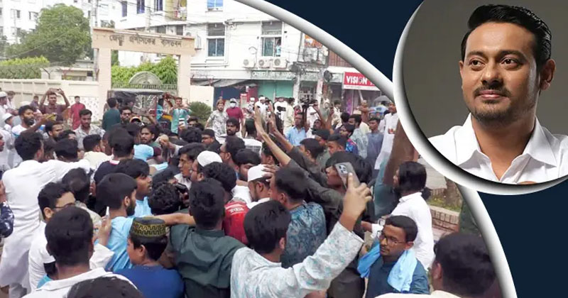 ঝিনাইদহে নাসীরুদ্দীন পাটওয়ারীর ওপর ডিম নিক্ষেপ