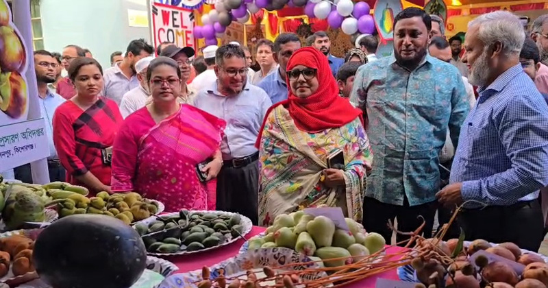 কিশোরগঞ্জে তিন দিনব্যাপী ফল মেলা শুরু