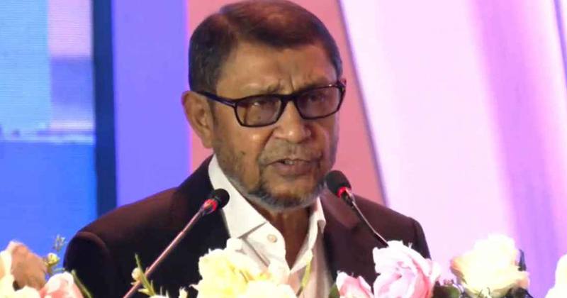 গ্রামপর্যায়ে প্রাথমিক স্বাস্থ্যসেবা পৌঁছে দিতে কাজ করছে সরকার