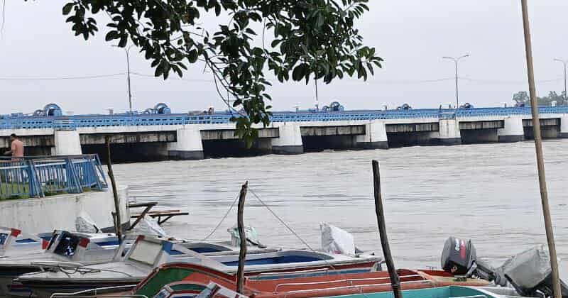 তিস্তার পানি বিপদসীমার ওপরে, বন্যার শঙ্কা