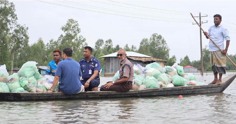 ছবি : খোলা কাগজ