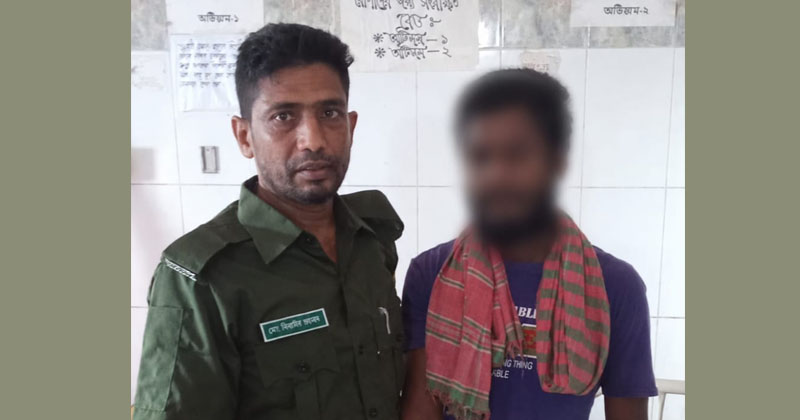 ছবি: খোলা কাগজ