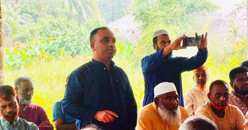 সভায় বক্তব্য দিচ্ছেন মো. বাদল খলিফা