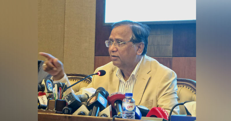 সভায় বক্তব্য দিচ্ছেন মো. আবদুস সালাম। ছবি খোলা কাগজ