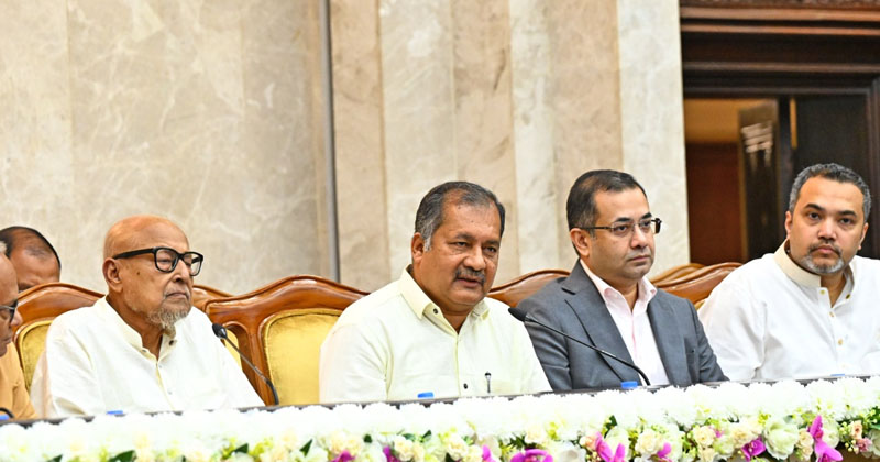 ছবি: খোলা কাগজ