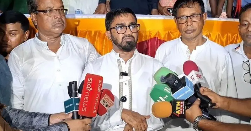 জামায়াত-এনসিপি আ’লীগকে সঙ্গে নিয়ে রাজপথে নামার চেষ্টা করছে : রাশেদ খাঁন