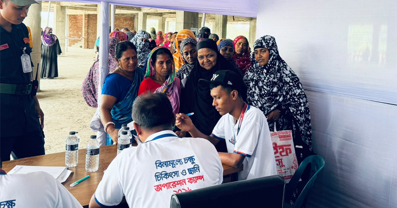 কুমারখালীতে বিনামূল্যে চক্ষু চিকিৎসা, ছানি অপারেশনে নতুন আশার আলো