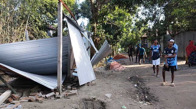 সিঙ্গাইরে জমি দখলের চেষ্টা, ছাত্র-জনতার বাধায় পণ্ড